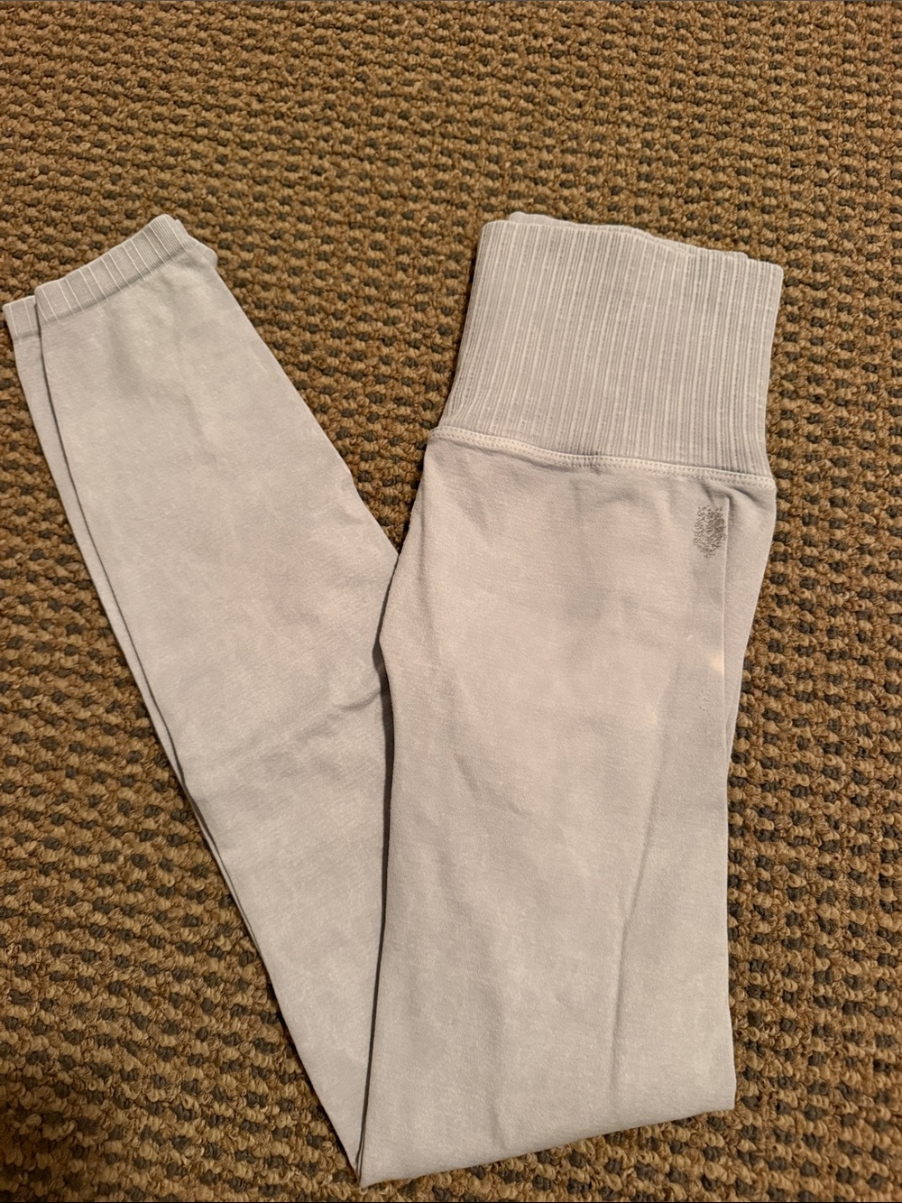 FREE PEOPLE MOVEMENT grey leggings